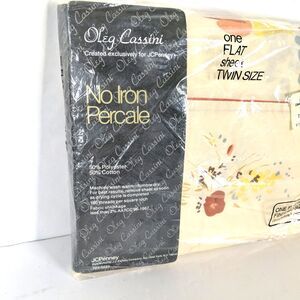 Vtg 1980 Oleg Cassini Flat Sheet Twin 66 x 96 No Iron Cassini Flowers Floral NEW